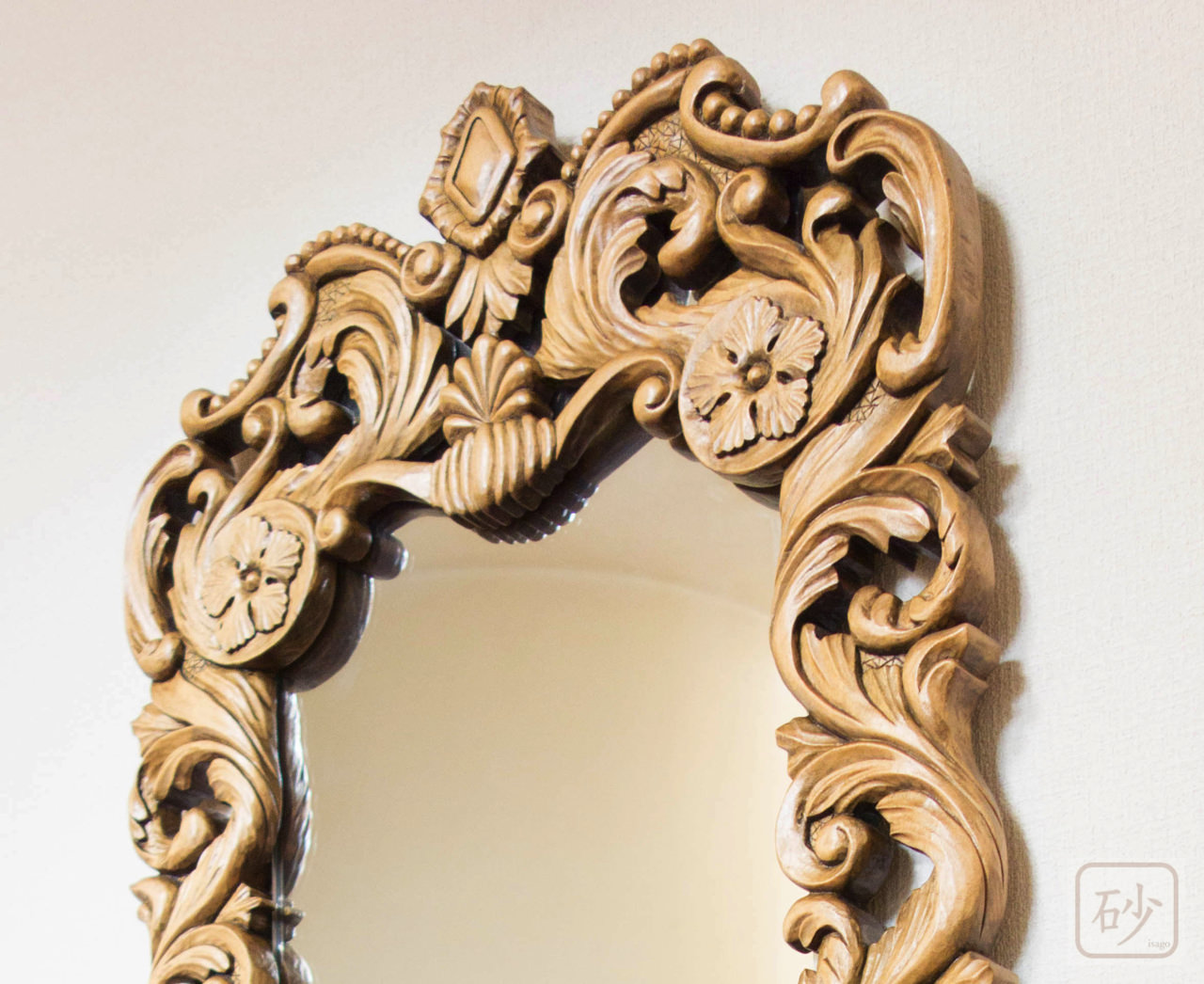 木彫りアカンサス鏡