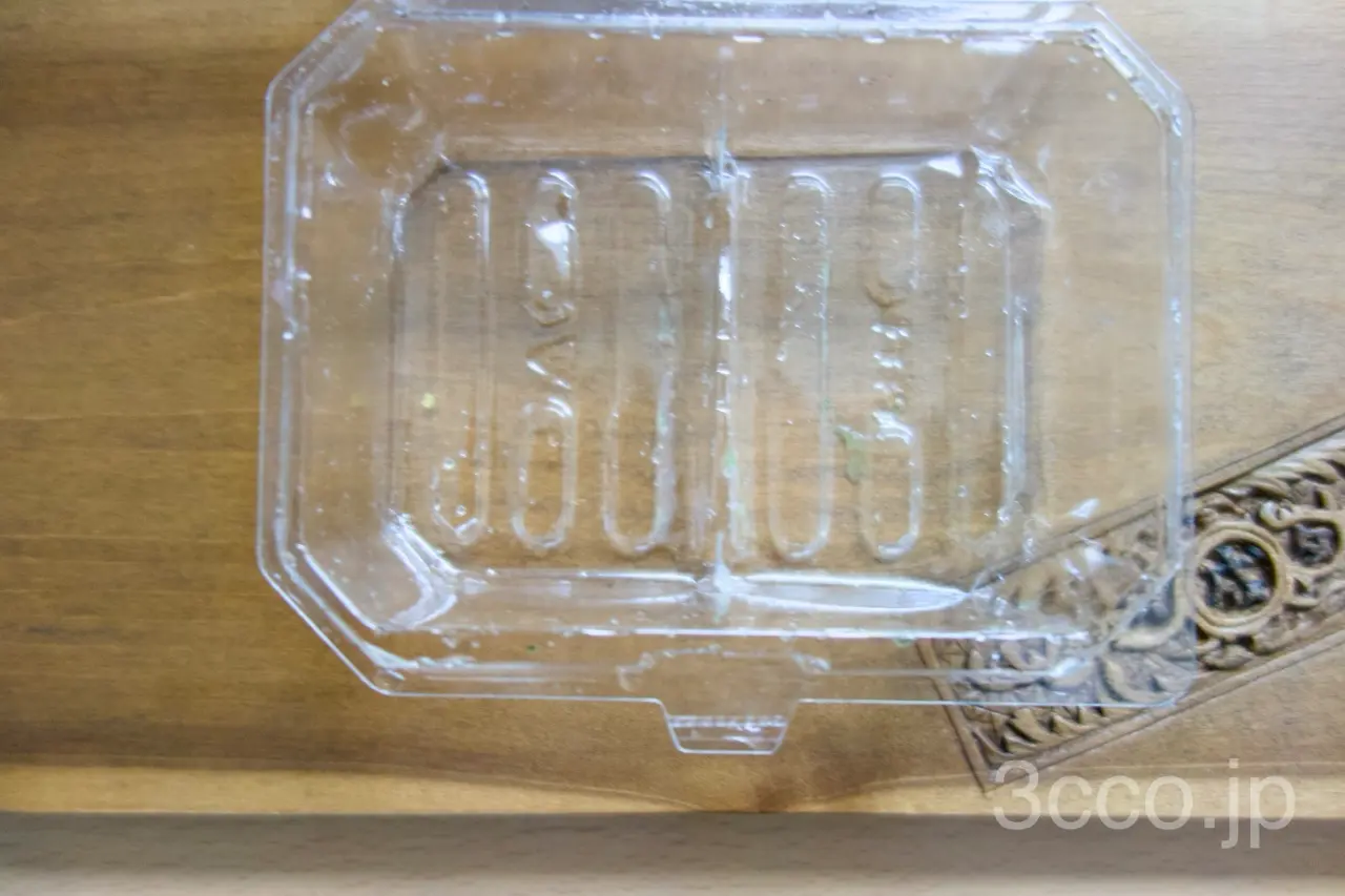 六花亭よもぎぶっかけぼたもち容器