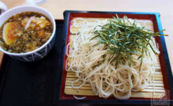 道議会食堂特ざる