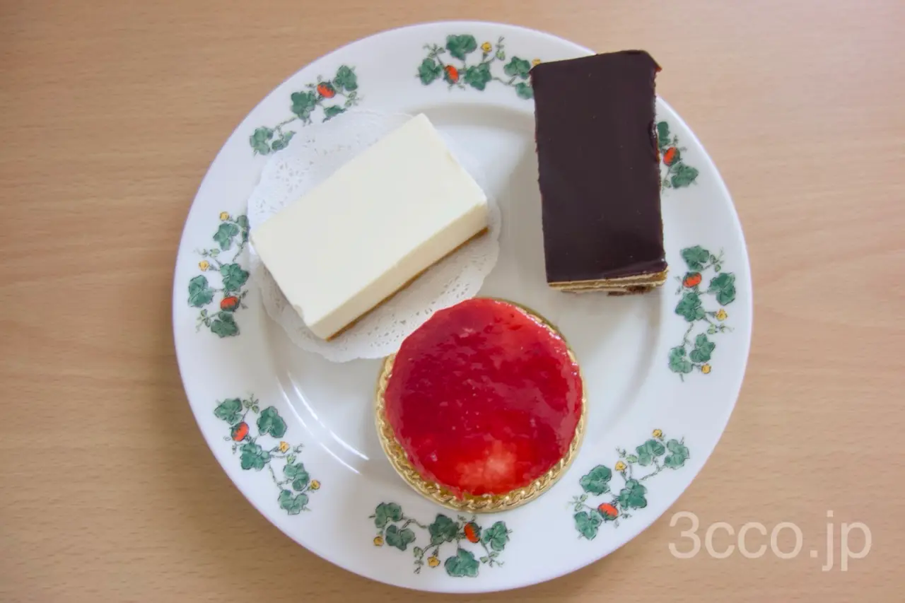 ケーキの「原点」詰め合わせ 六花亭店頭おやつ屋さん2025年10月