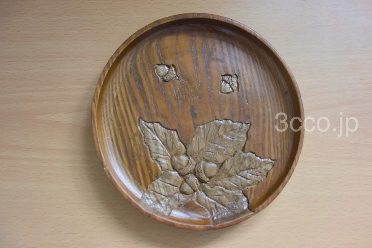 画像 木彫り盆どんぐり