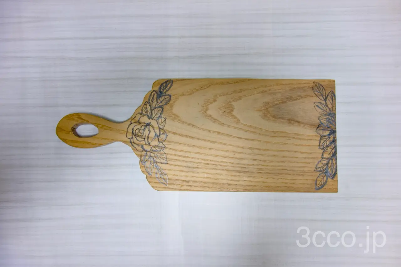 センノキ　カッティングボード