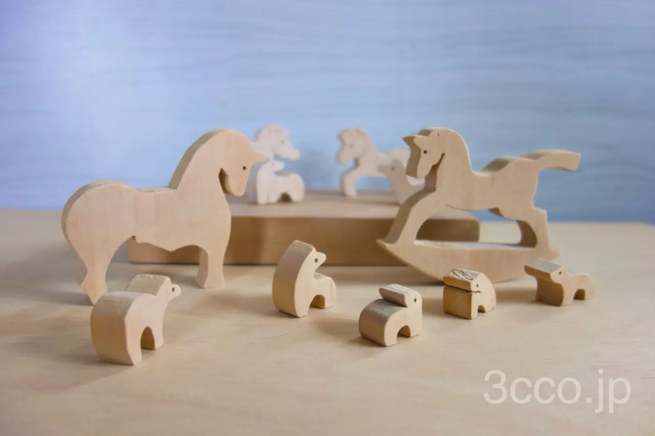 馬の組み木