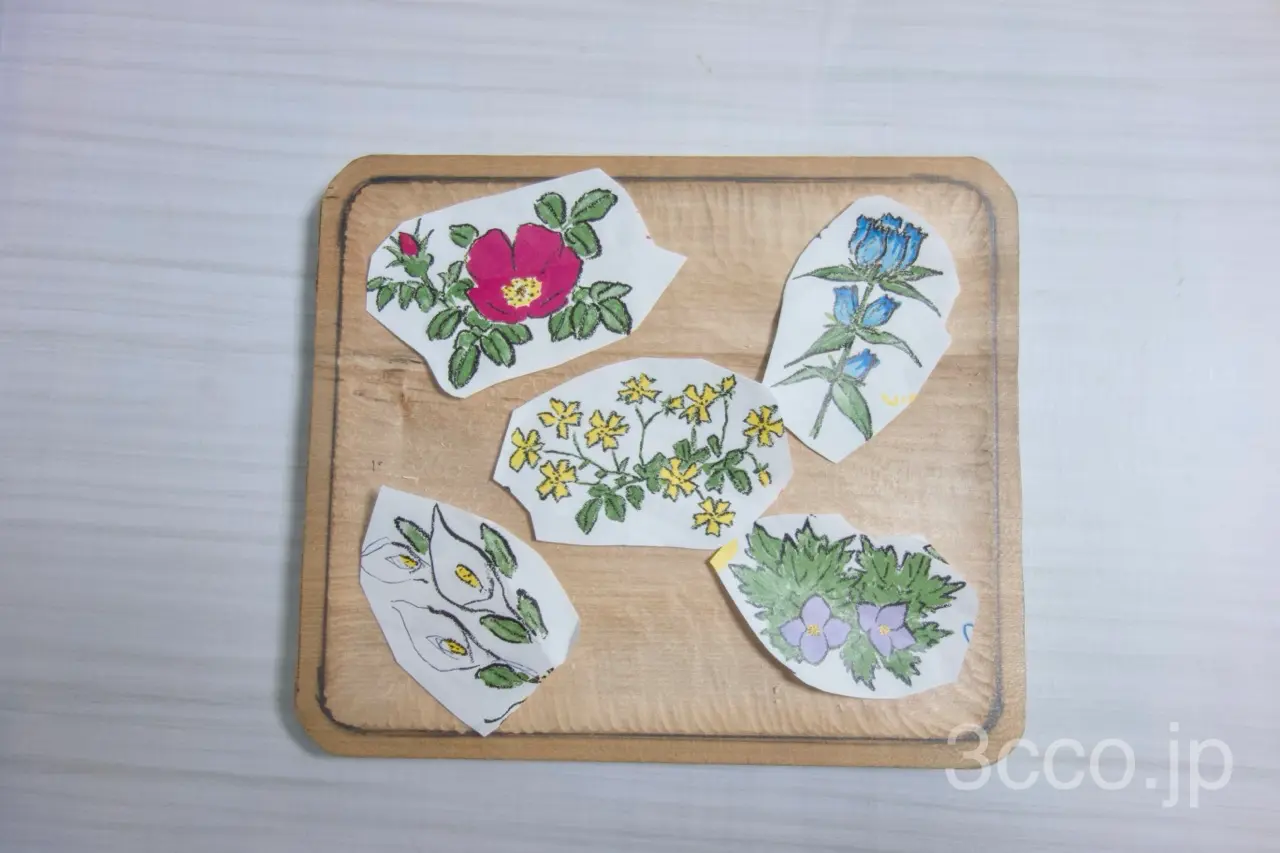 画像 六花亭の花柄図案を配置